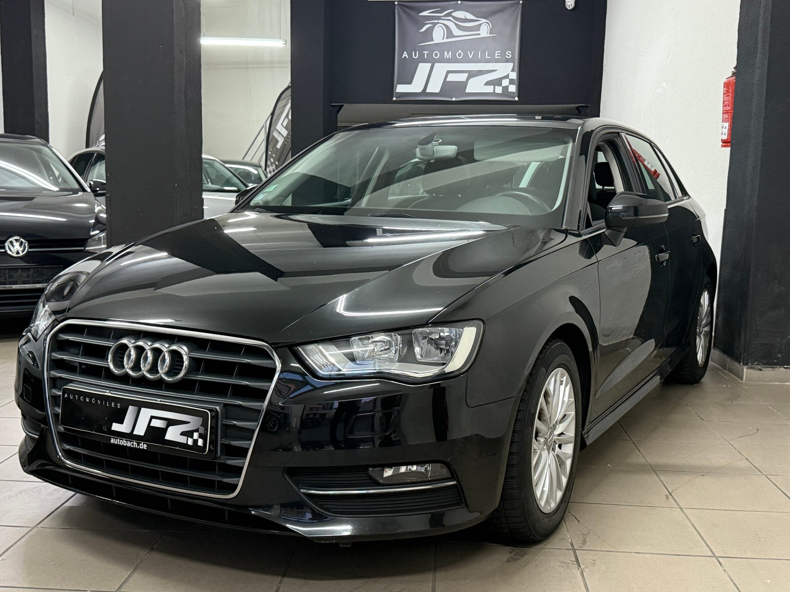 AUDI A3 1.6tdi atracción 