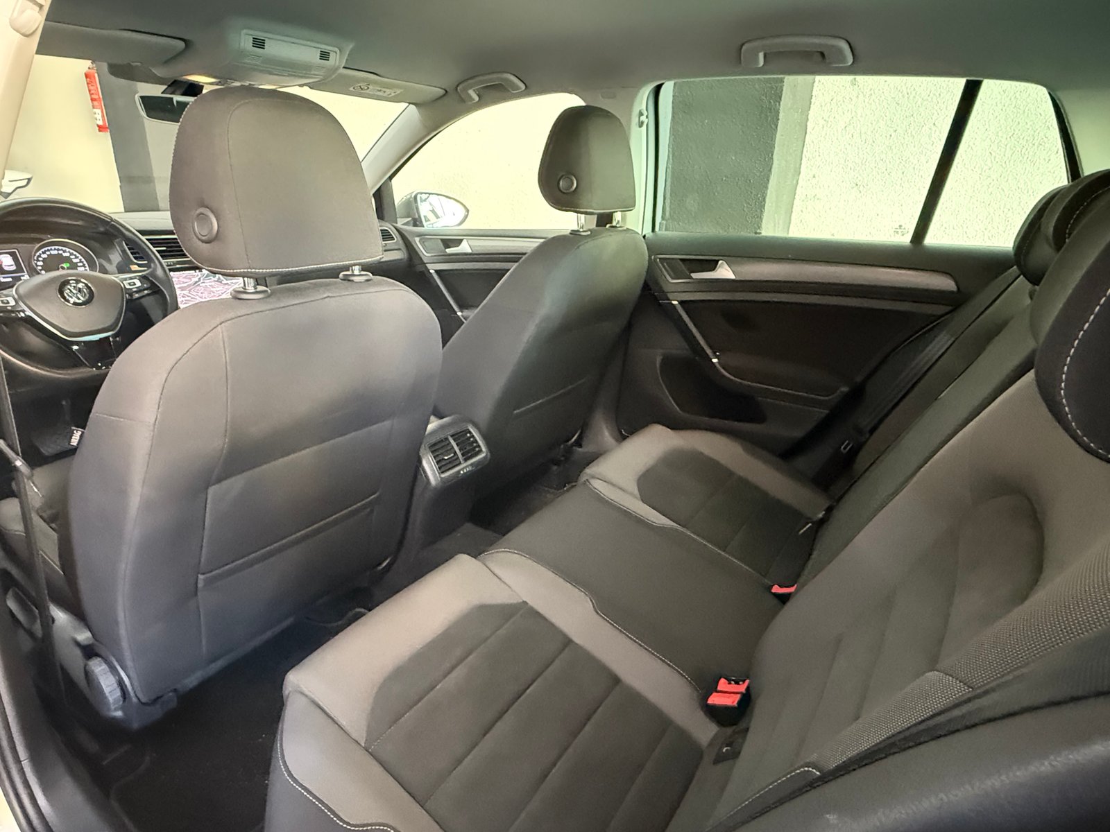 VOLKSWAGEN GOLF 7.5 1.6TDI