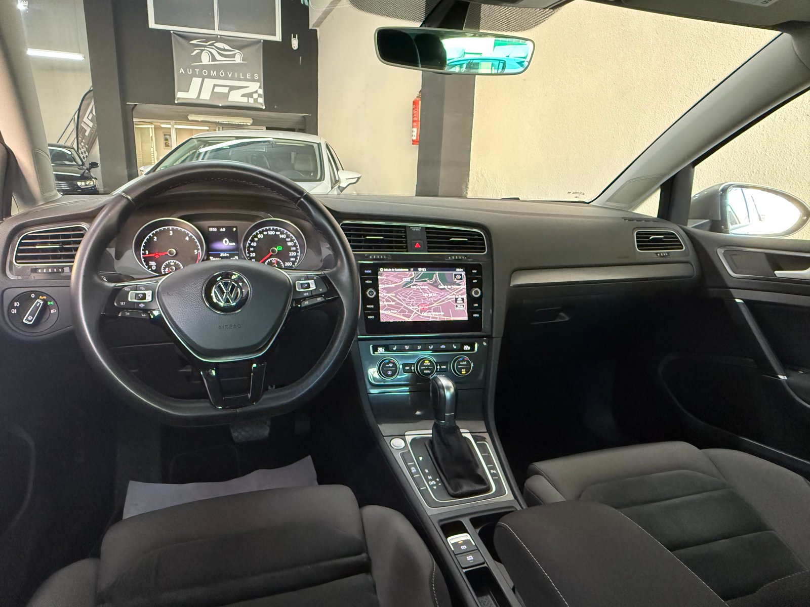 VOLKSWAGEN GOLF 7.5 1.6TDI