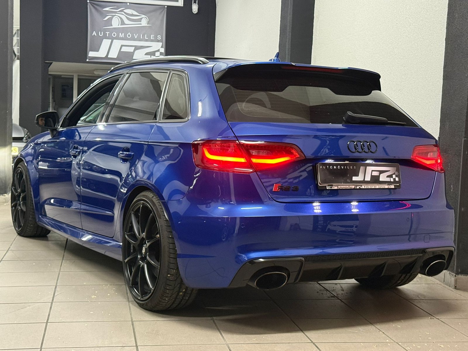 AUDI RS3 2.5 TFSI S tronic quattro Sportback ABT