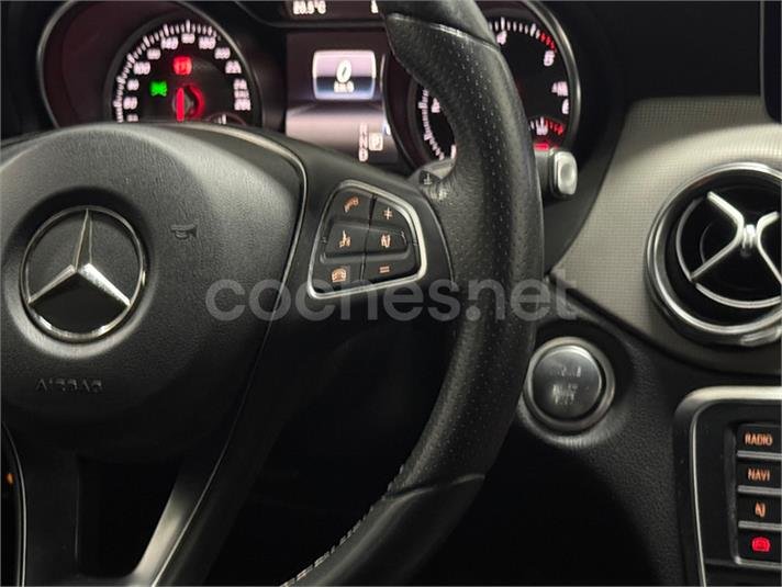 MERCEDES-BENZ Clase GLA 200 d