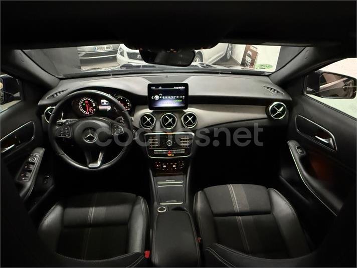 MERCEDES-BENZ Clase GLA 200 d