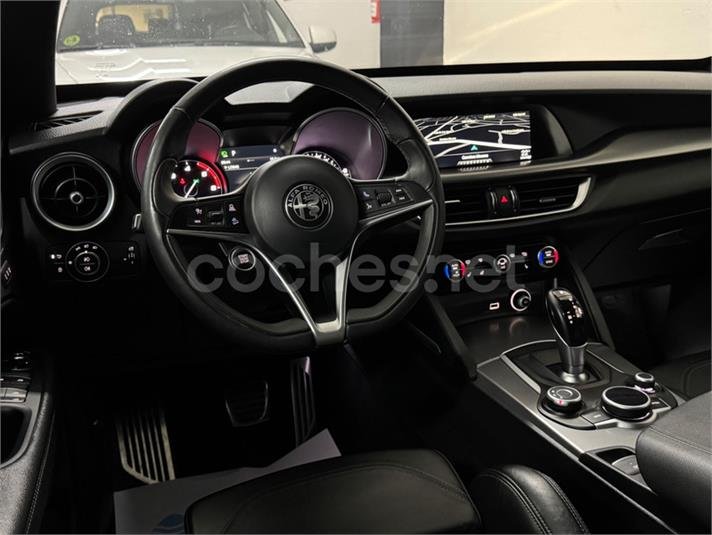 ALFA ROMEO Stelvio 2.2 Diesel Super RWD
