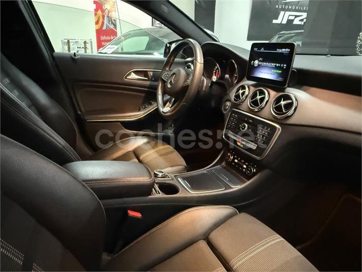 MERCEDES-BENZ Clase GLA 200 d