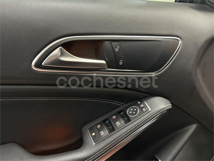 MERCEDES-BENZ Clase GLA 200 d