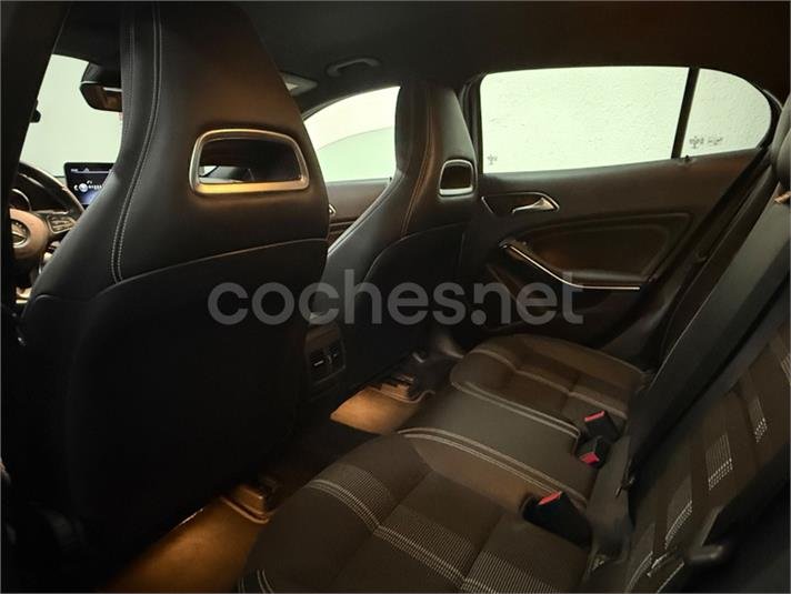 MERCEDES-BENZ Clase GLA 200 d