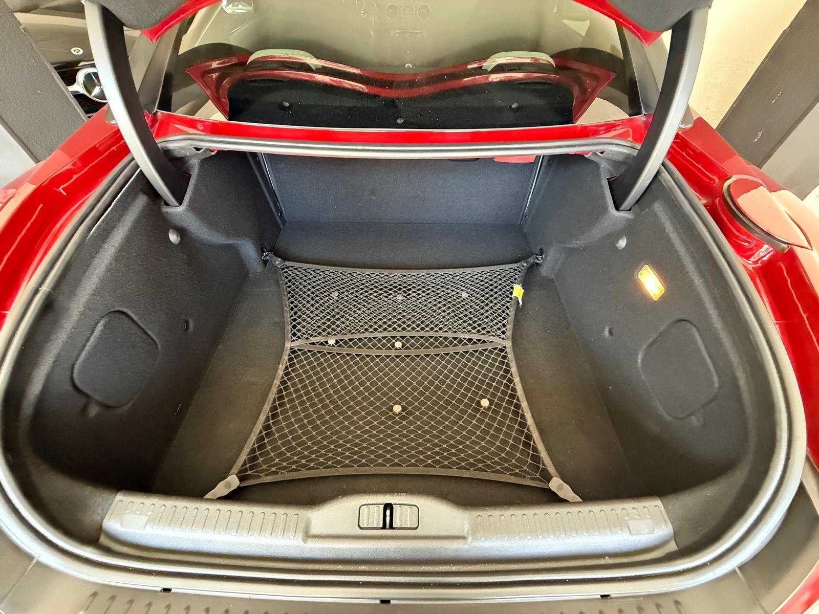 PEUGEOT RCZ 1.6 THP 200