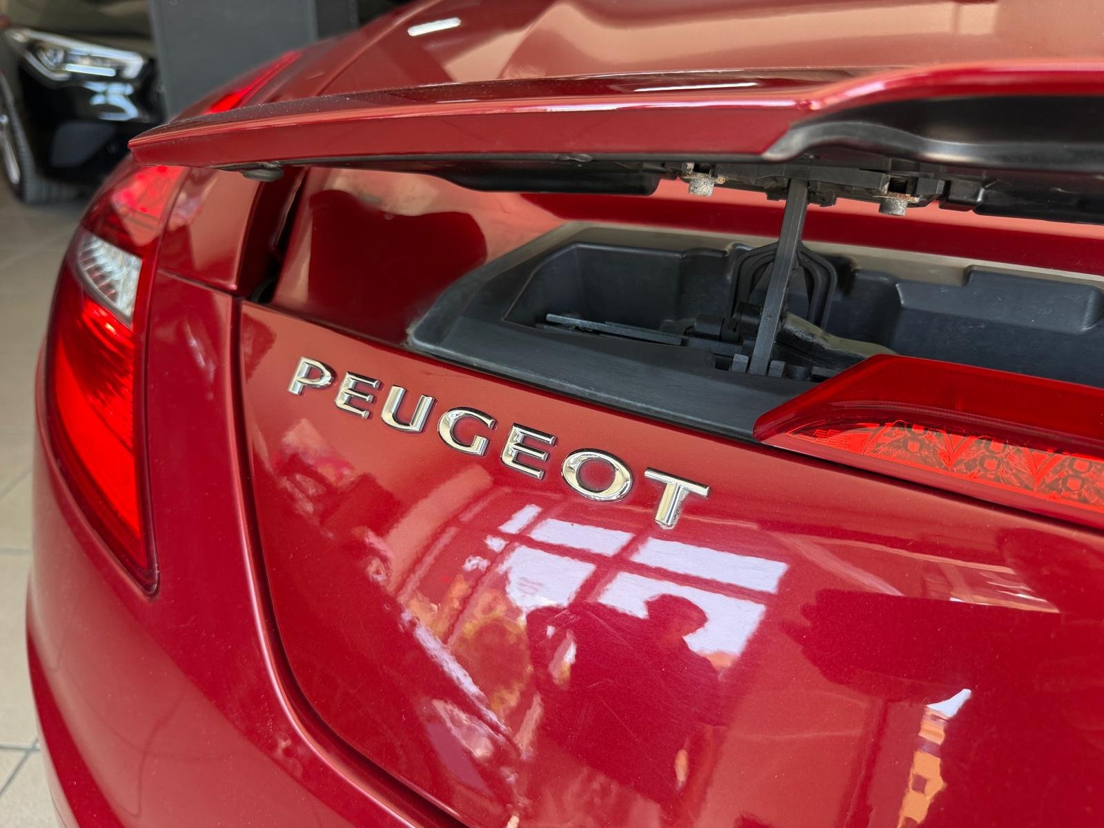 PEUGEOT RCZ 1.6 THP 200