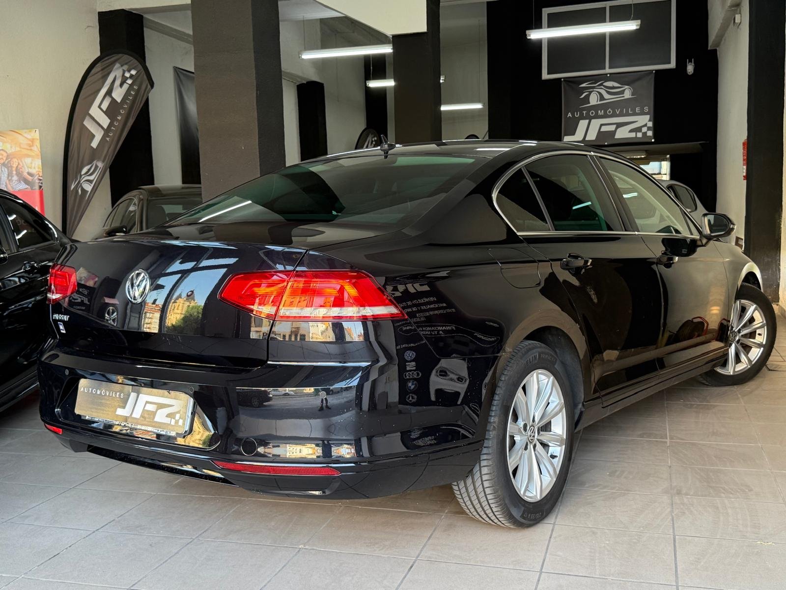 VOLKSWAGEN PASSAT 2.0tdi