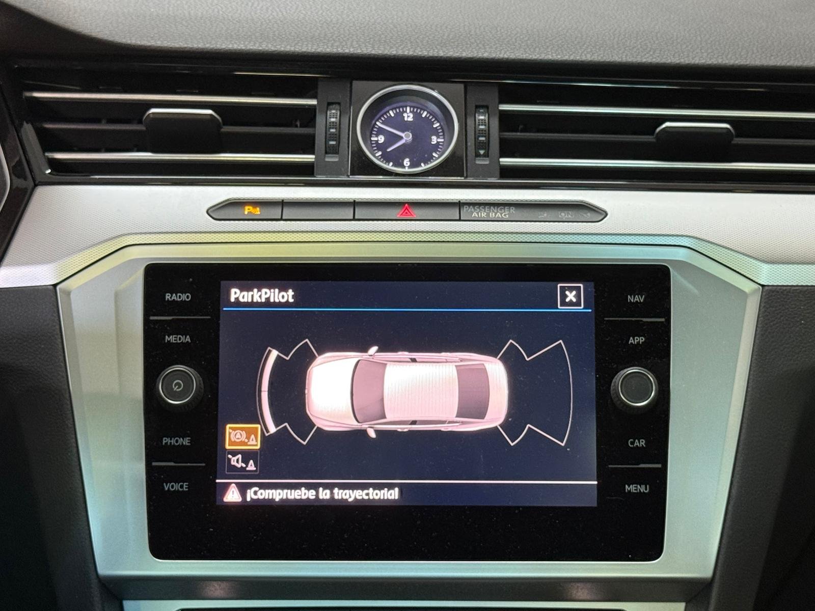 VOLKSWAGEN PASSAT 2.0tdi