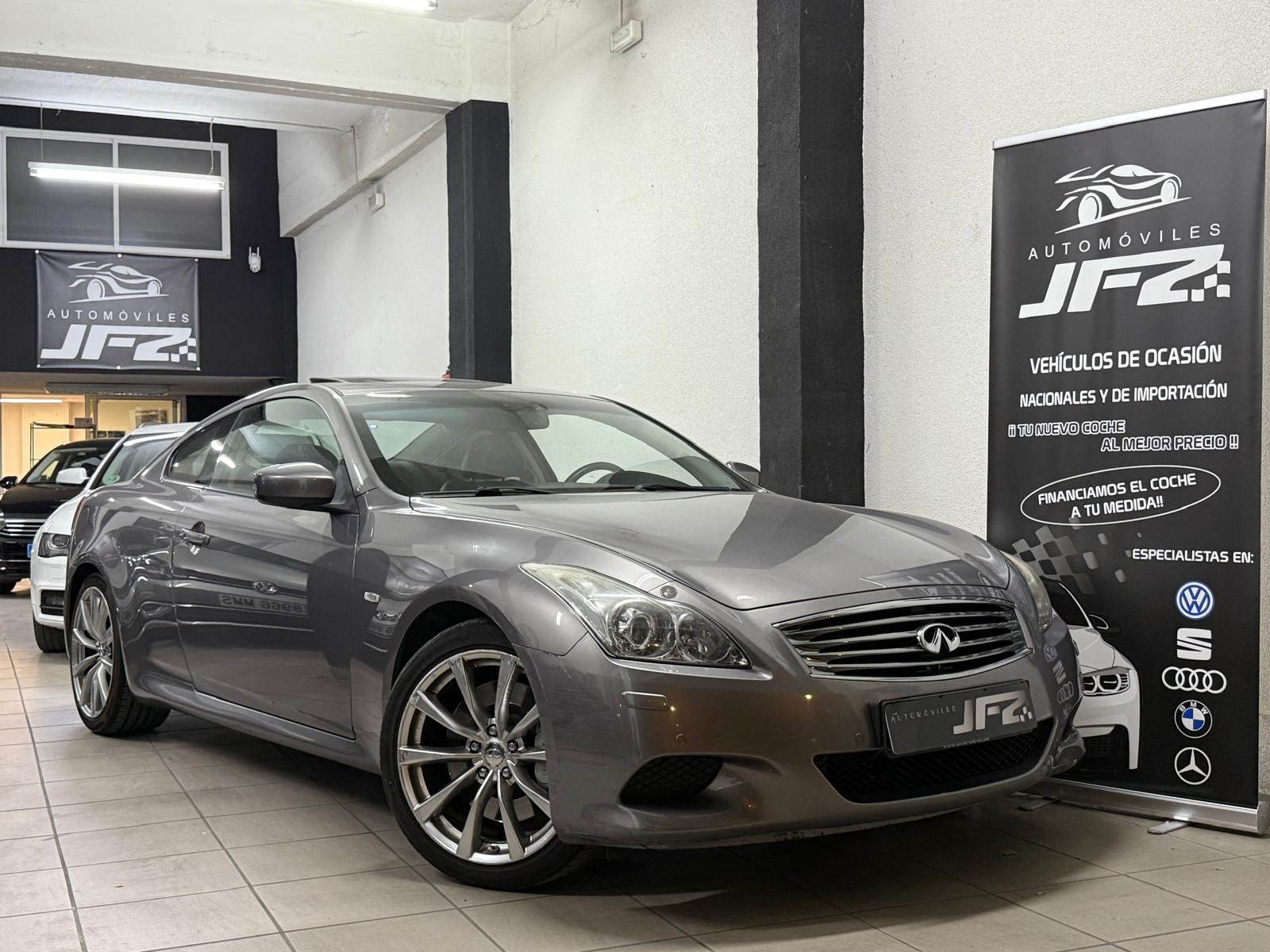 INFINITI G37 3.7