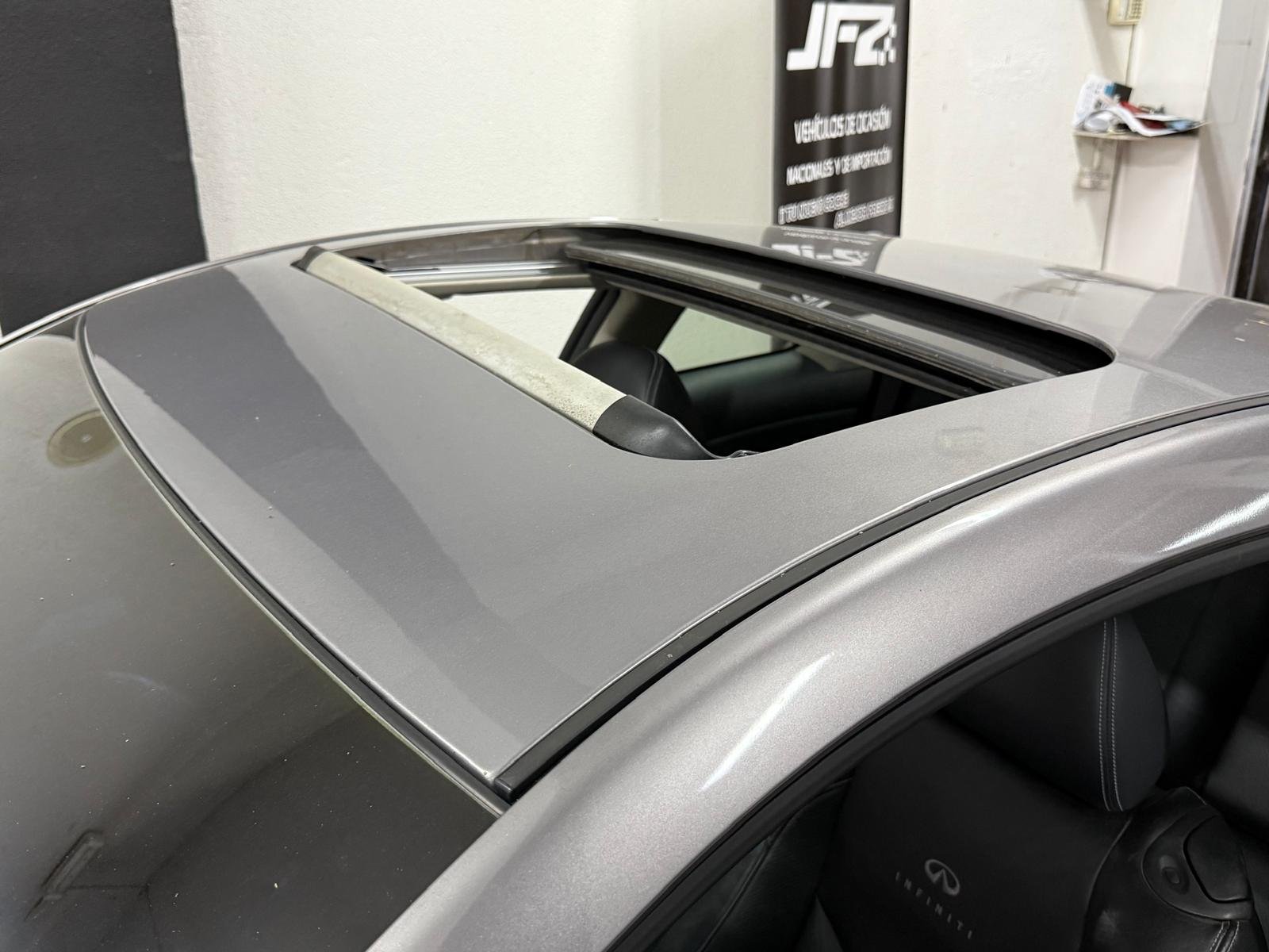 INFINITI G37 3.7