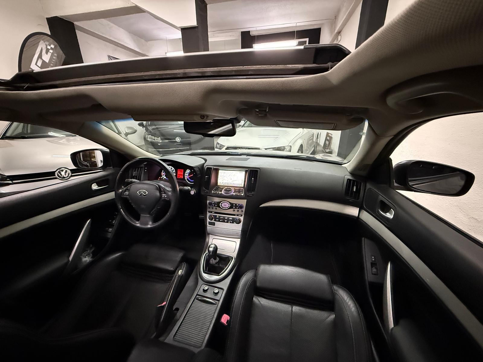 INFINITI G37 3.7