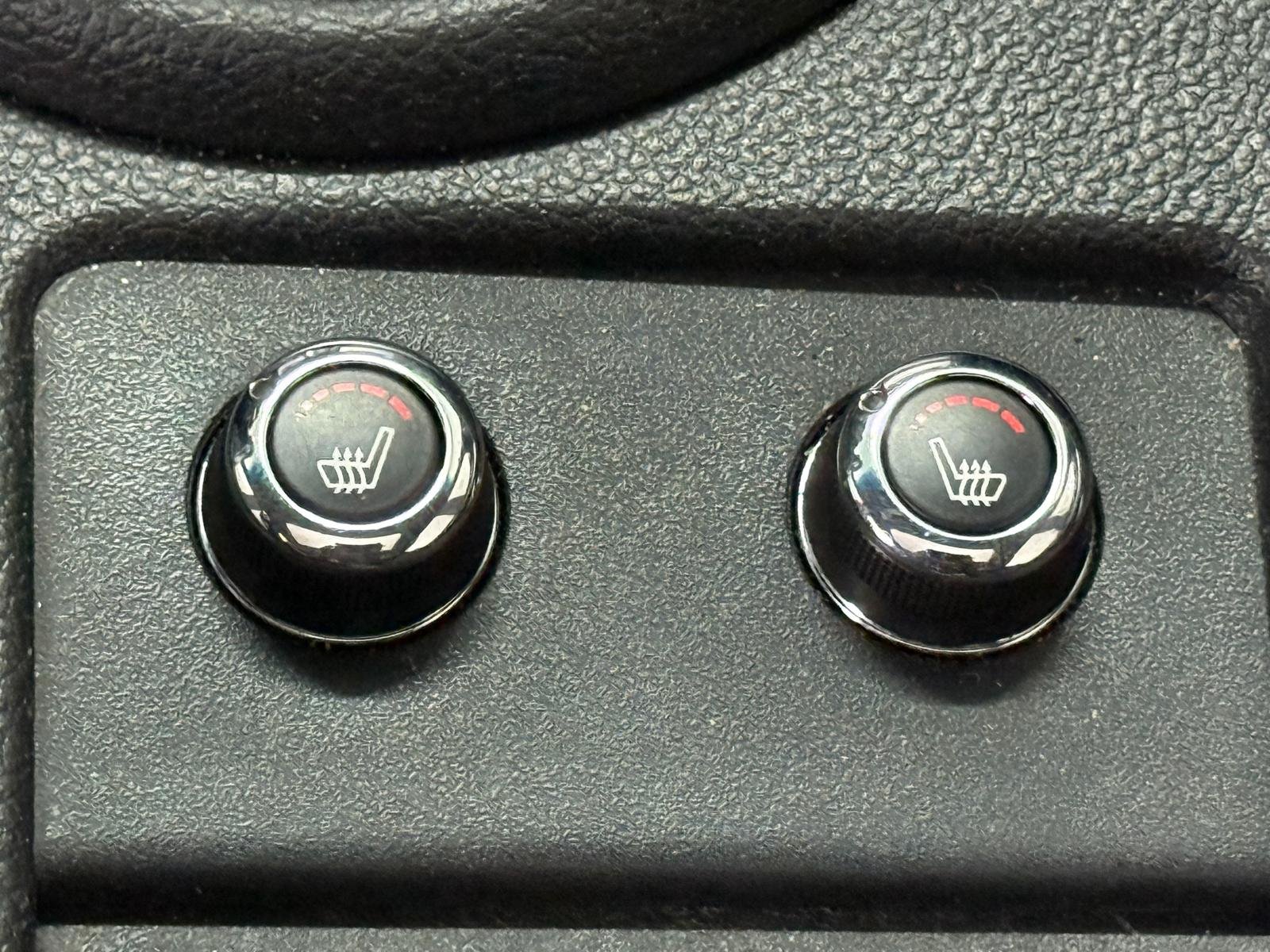 INFINITI G37 3.7