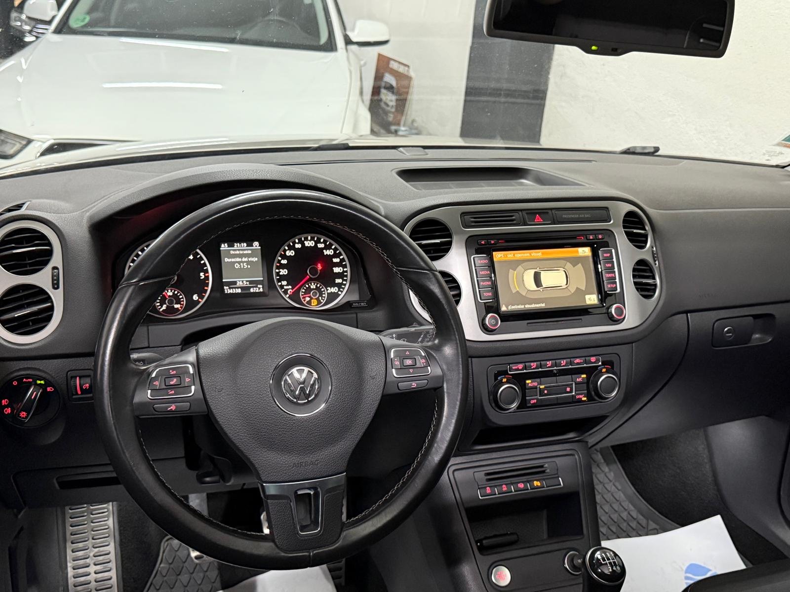 VOLKSWAGEN TIGUAN 2.0TDI 
