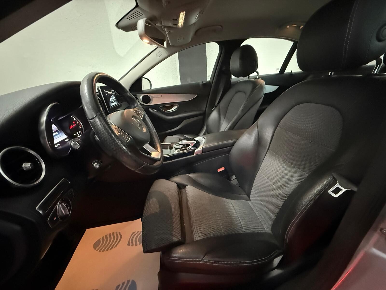 MERCEDES-BENZ CLASE C C180