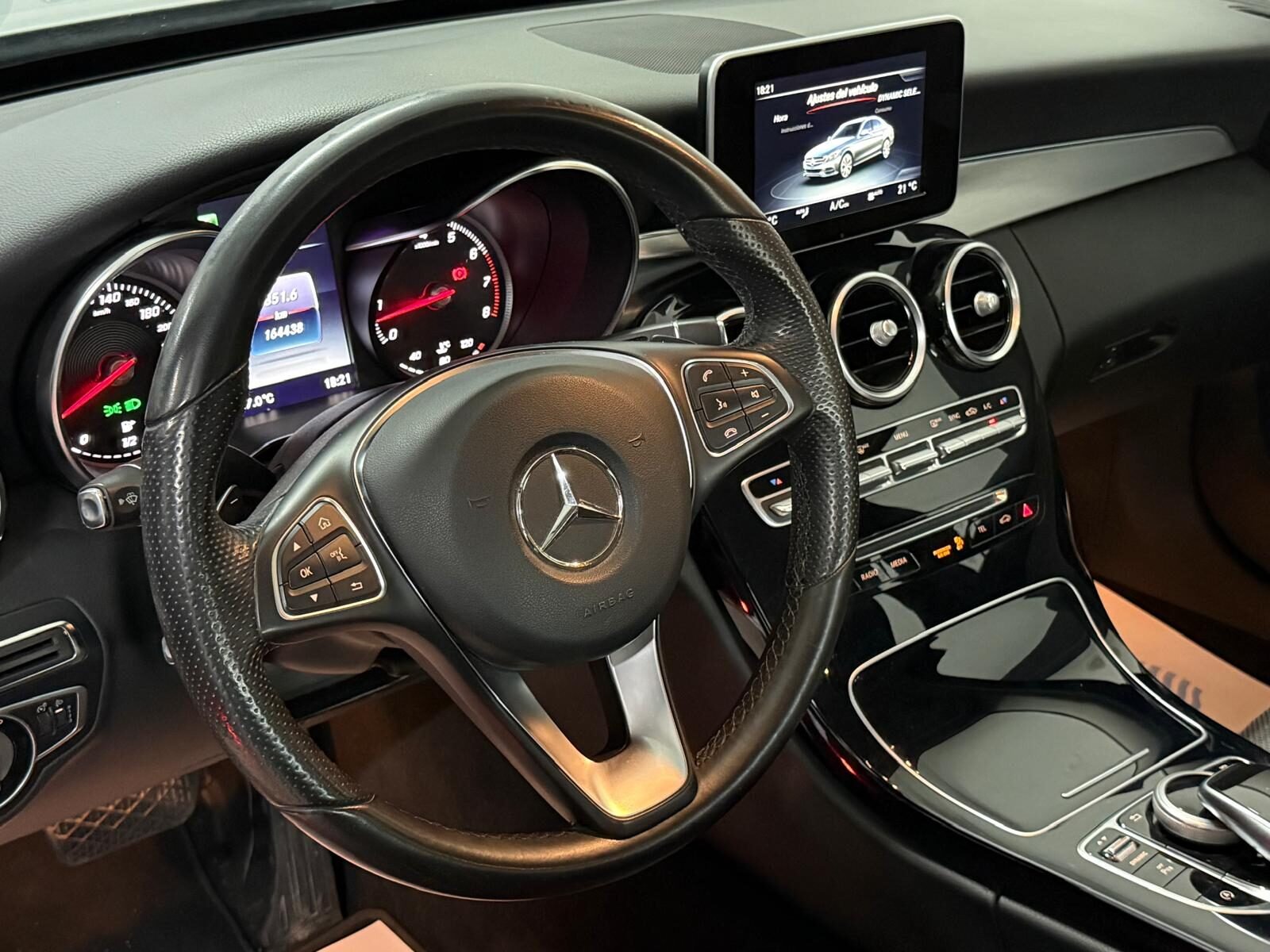 MERCEDES-BENZ CLASE C C180