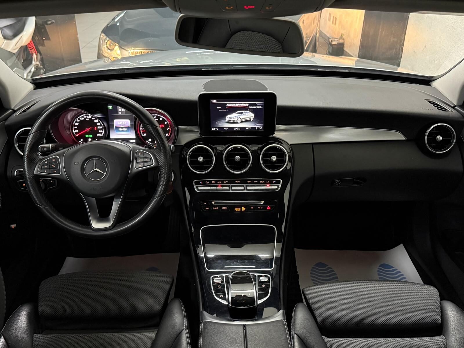 MERCEDES-BENZ CLASE C C180