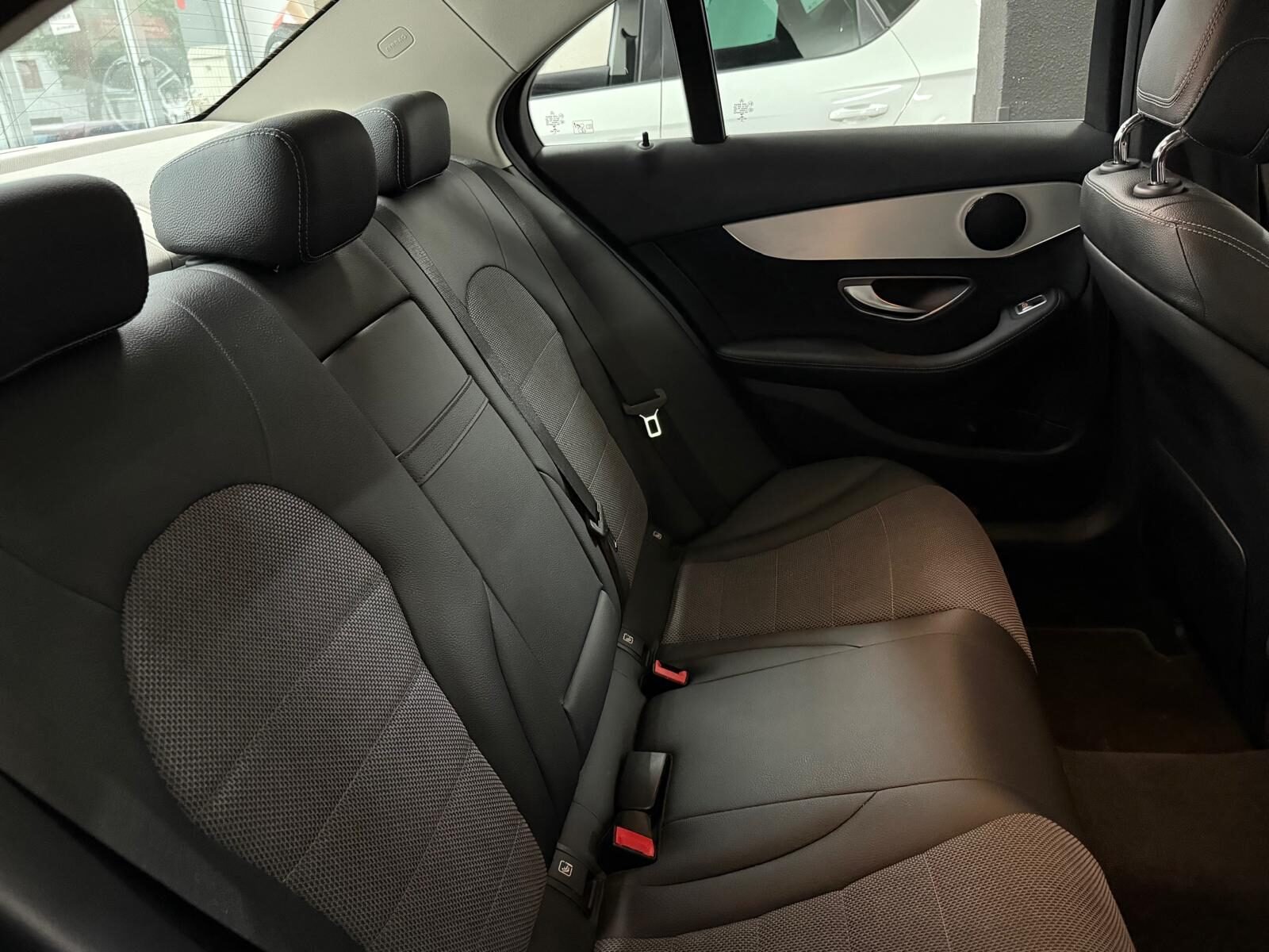 MERCEDES-BENZ CLASE C C180