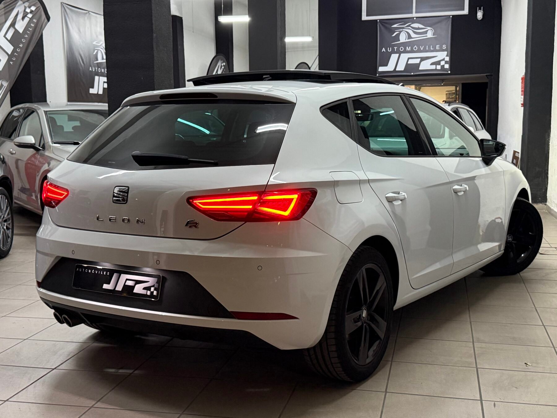 SEAT LEON FR