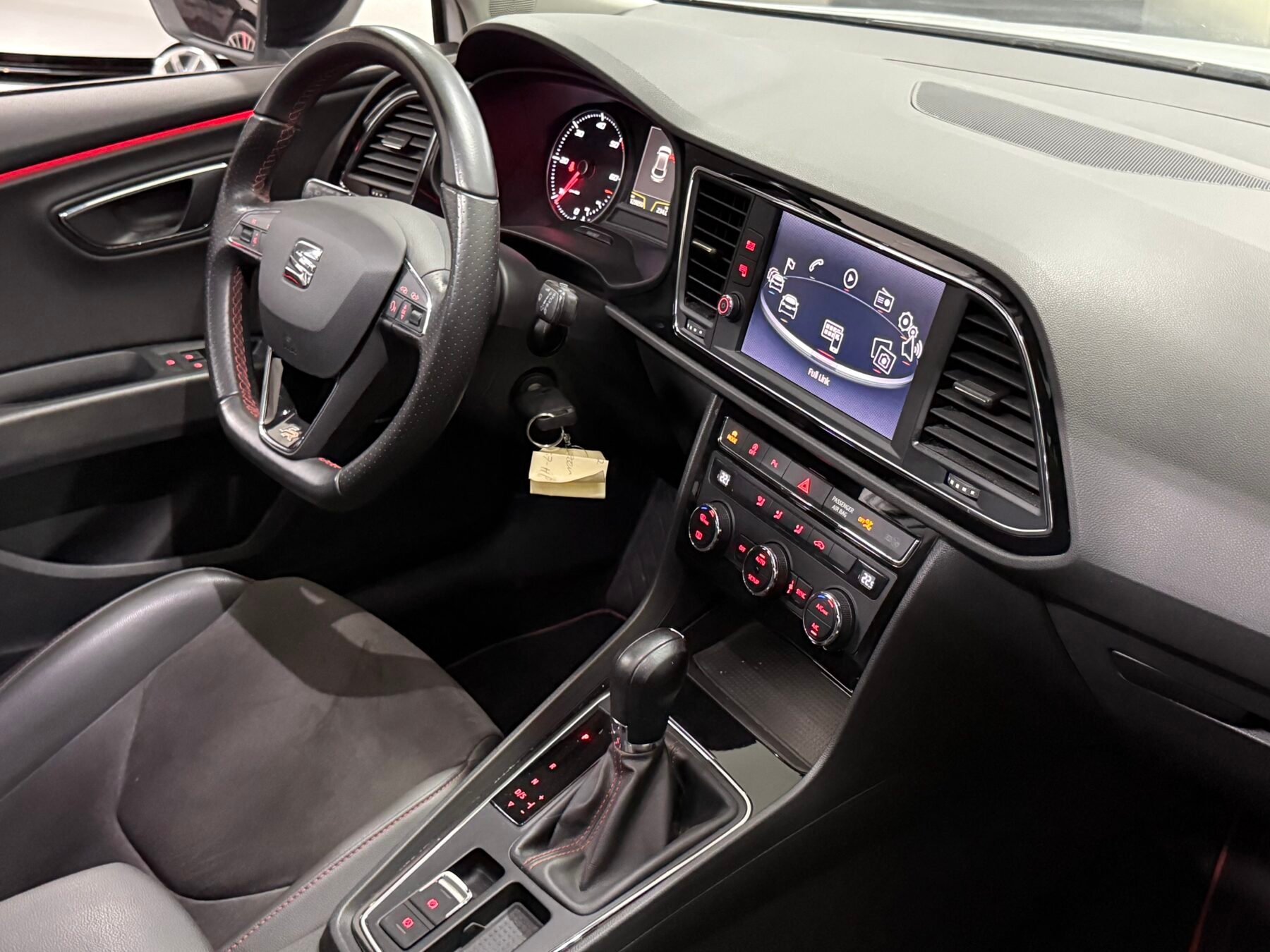 SEAT LEON FR