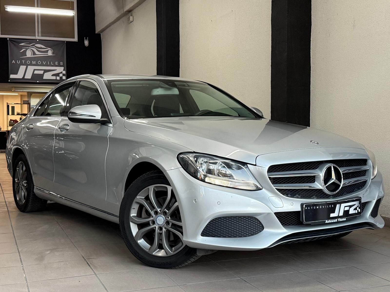 MERCEDES-BENZ CLASE C C180