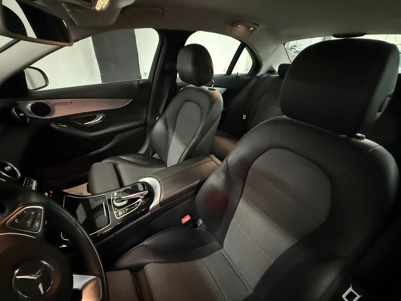 MERCEDES-BENZ CLASE C C180