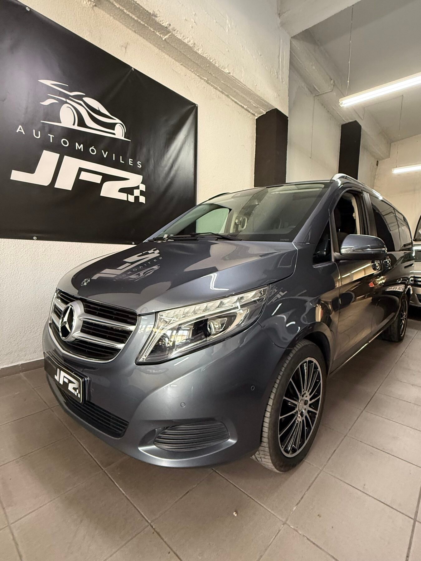 MERCEDES-BENZ Clase V 220d