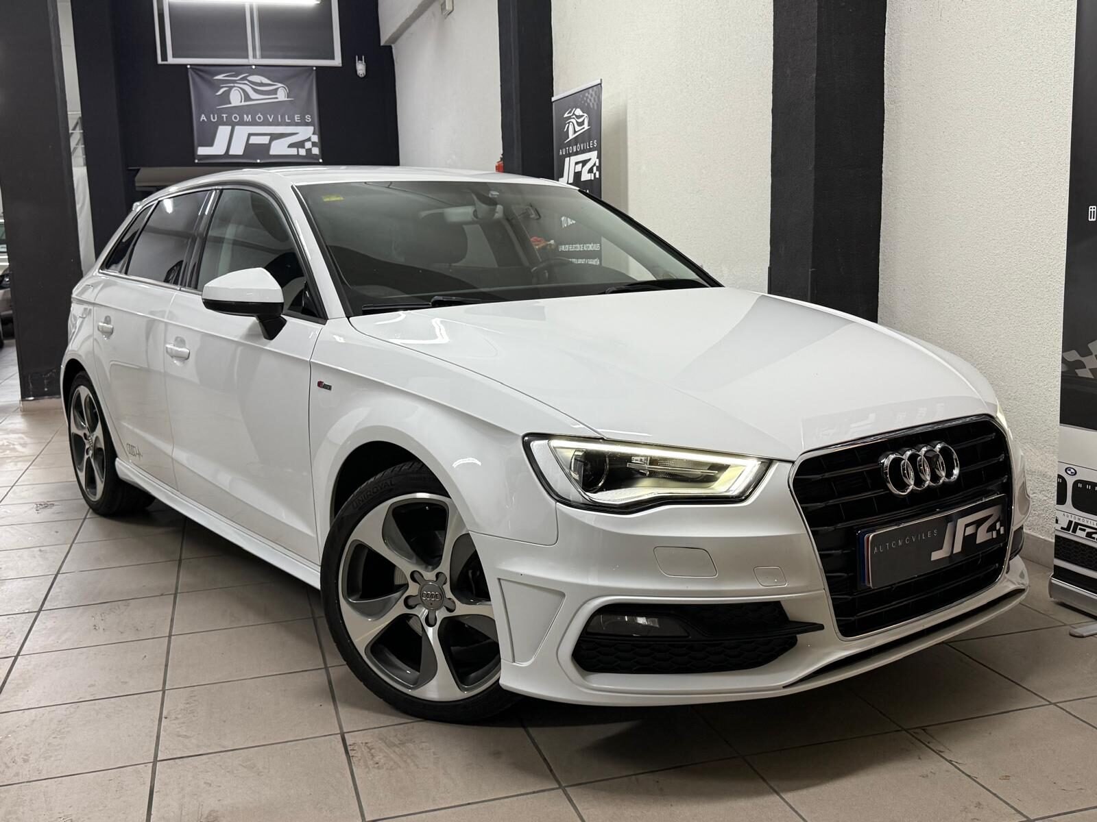 AUDI A3 1.6 TDI 