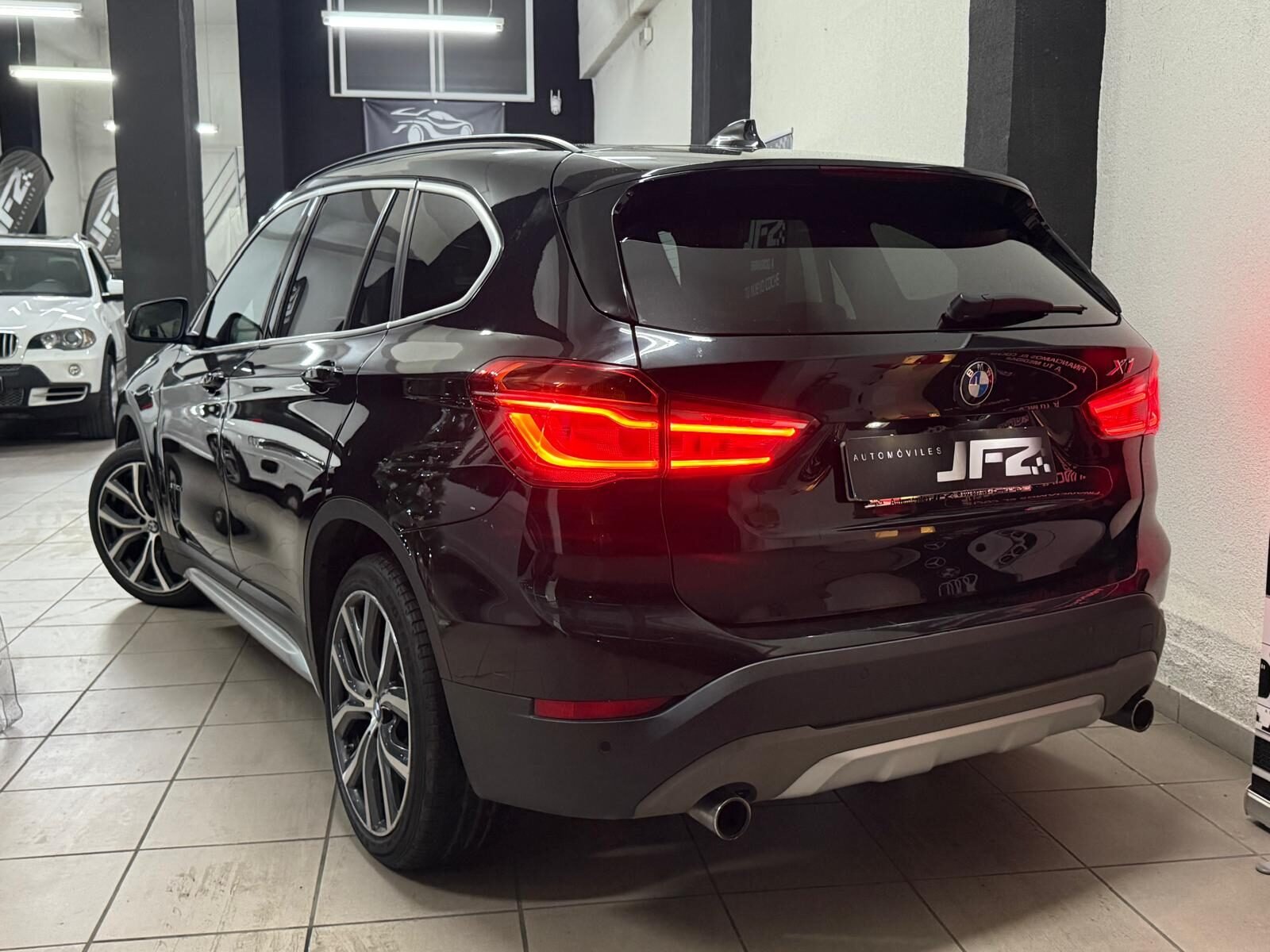 BMW X1 2.0d X line 190