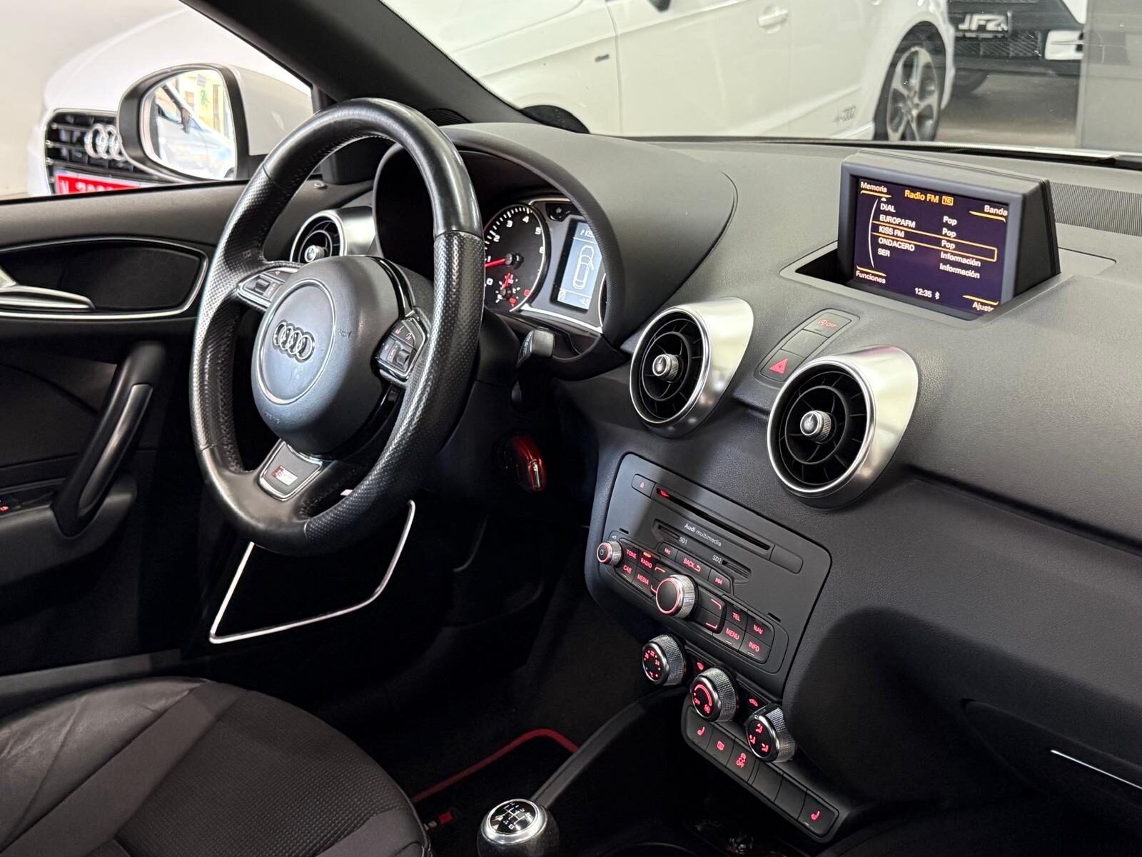 AUDI A1 1.4TFSI S-LINE 122