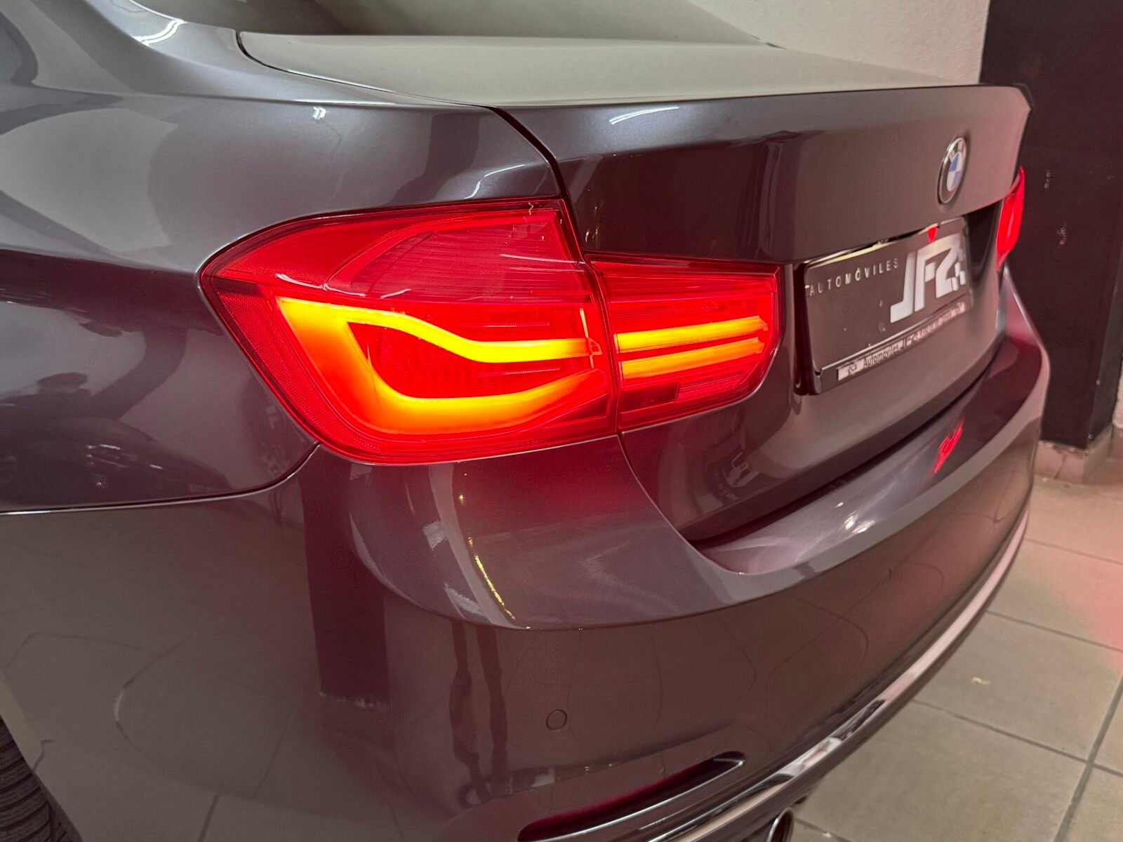 BMW Serie 3 325d