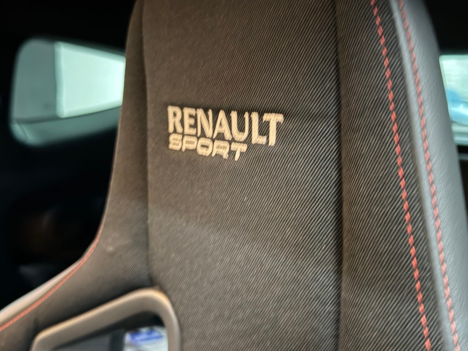 RENAULT Megane RS 265